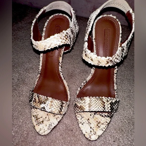 Snake skin looking heels by BCBG Max Azria - Picture 1 of 5